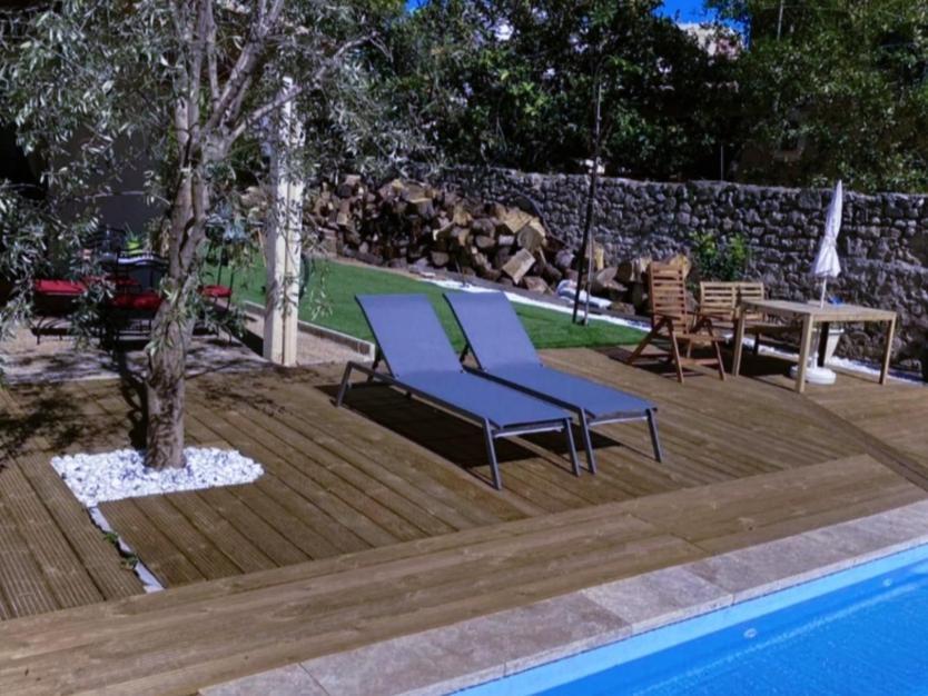 Velodrome F4 Dans Villa 5 Lits Parking Et Piscine Partagee مارسيليا المظهر الخارجي الصورة